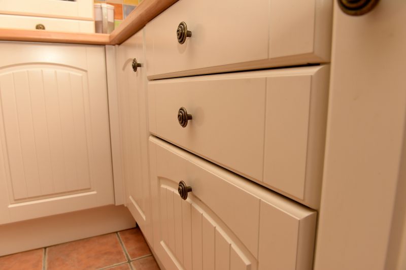 Cabinets Refacing in Indianapolis, IN